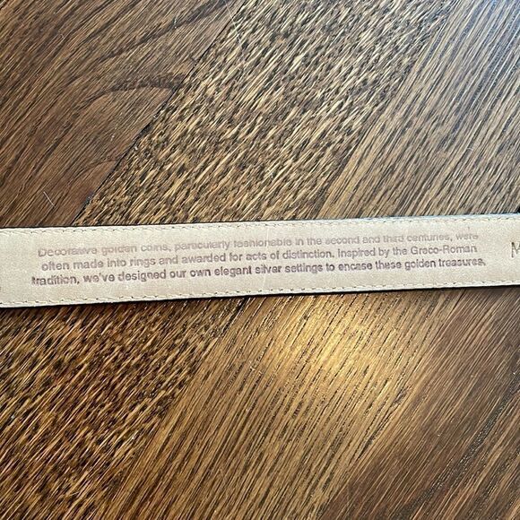 Vtg 1996 Brighton brown snakeskin look belt with silver/gold coin buckle - Picture 5 of 11